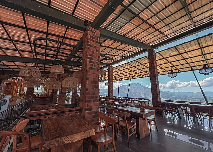 Hotel Caldera & Restaurant 3*