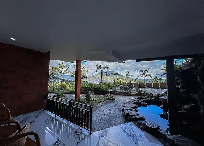 Caldera & Restaurant Hotel 3*
